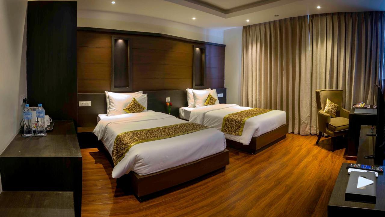 Hotel The Kingsbury Birtamode 외부 사진