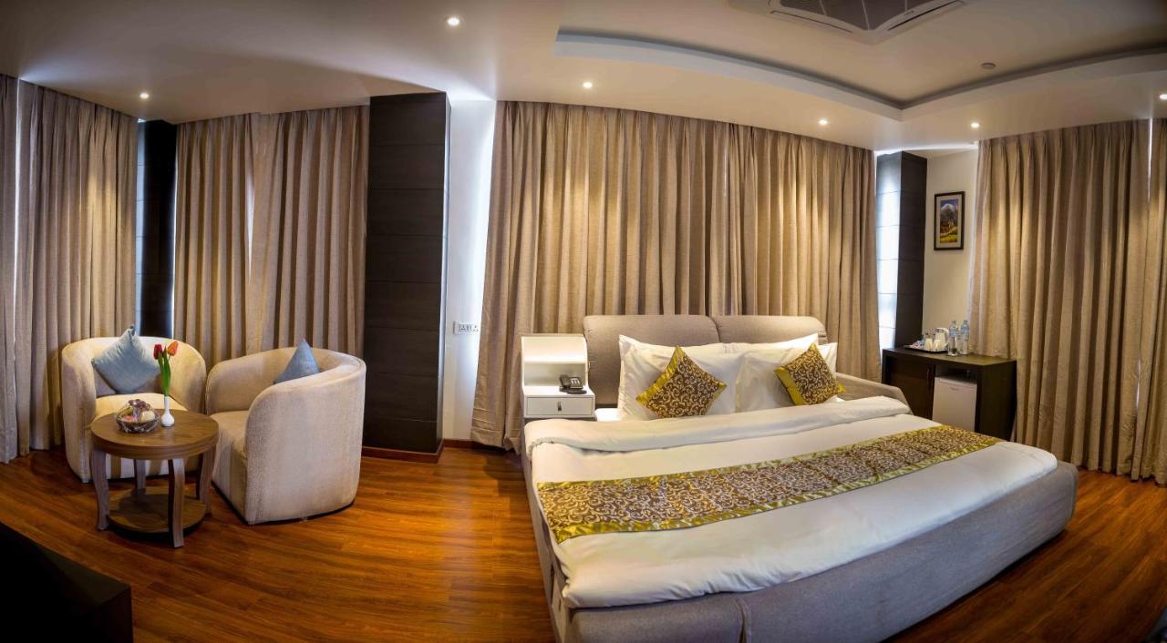 Hotel The Kingsbury Birtamode 외부 사진