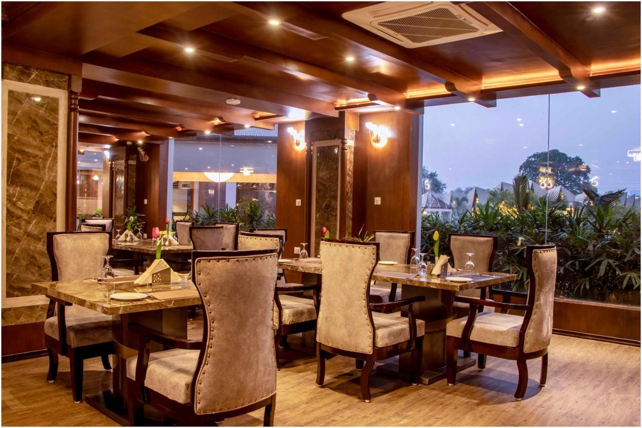 Hotel The Kingsbury Birtamode 외부 사진