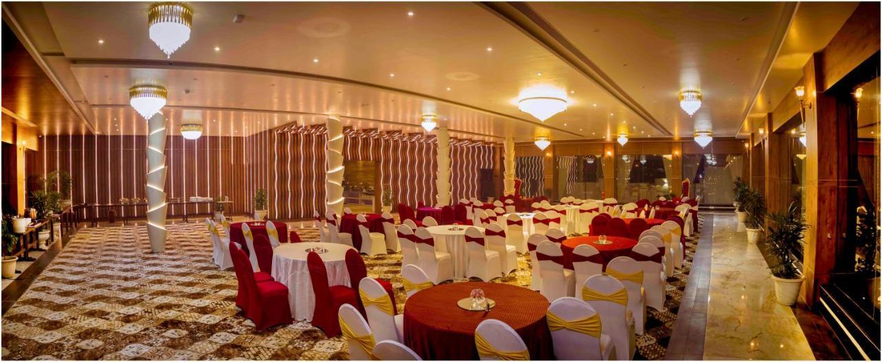 Hotel The Kingsbury Birtamode 외부 사진